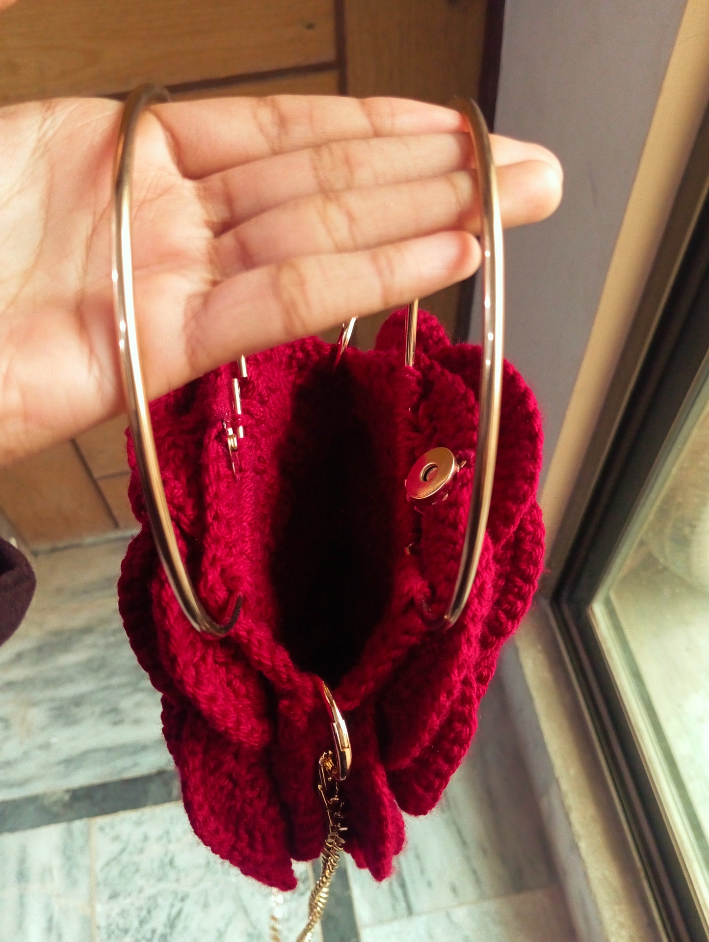 Rose crochet bag