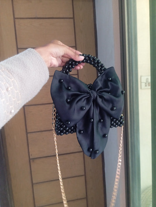 Beaded bag with bow