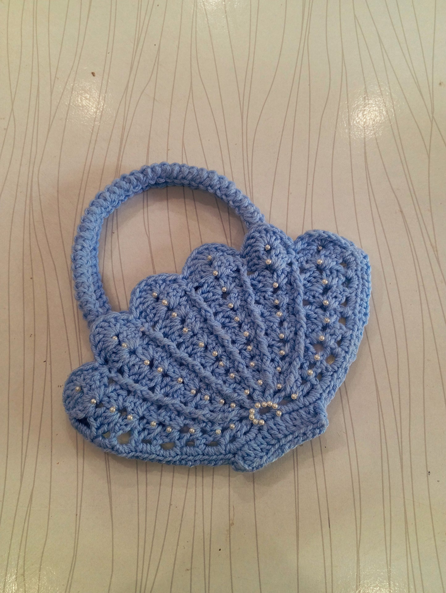 Crochet oyster bag